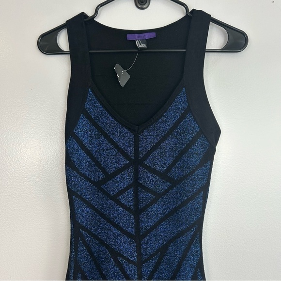 NWT Forever 21 Blue Metallic Sleeveless Geometric Bodycon Mini Dress Size Small - Picture 2 of 9